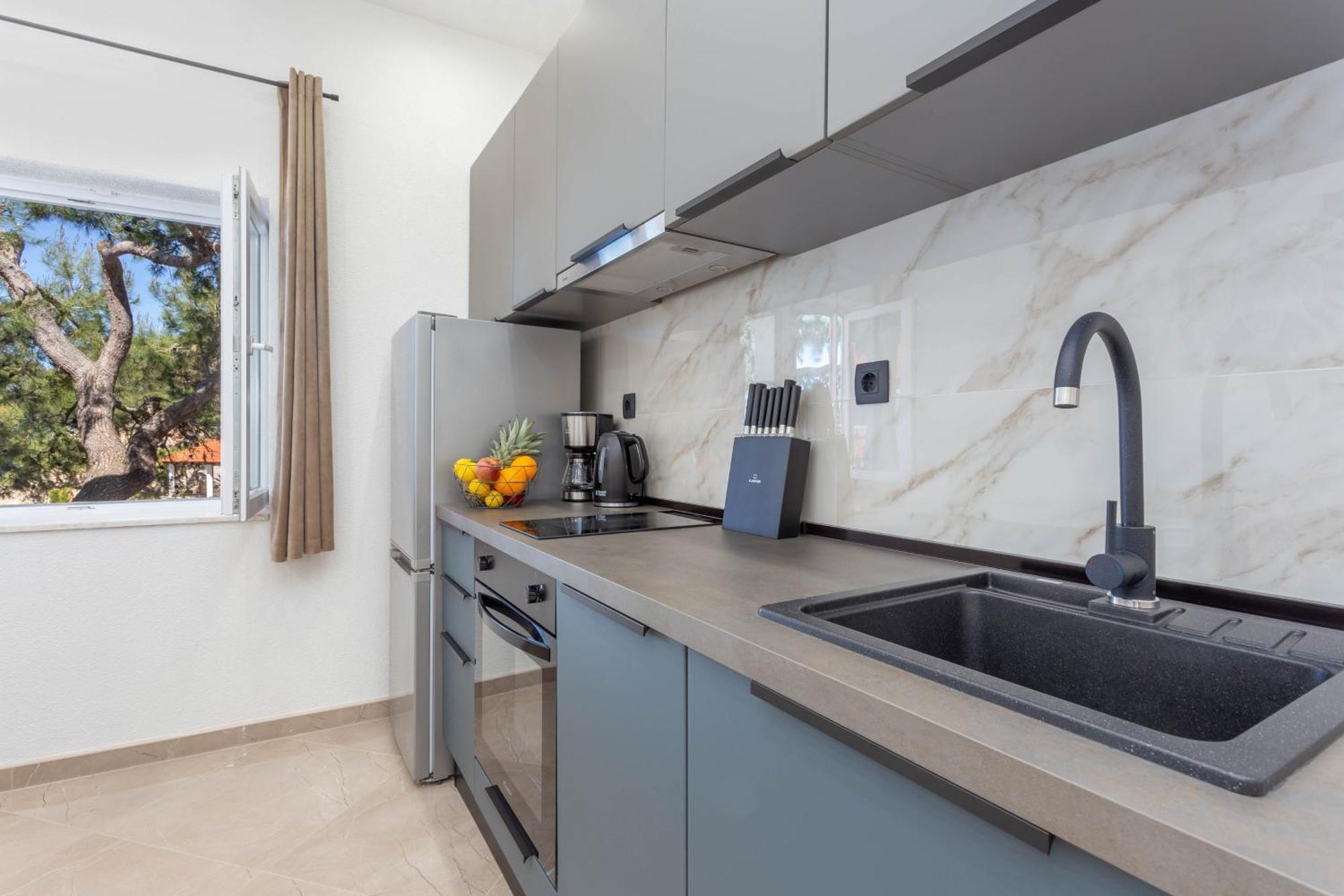 Apartments By The Sea Cove Zastupac, Hvar - 8761 Hvar Town Bilik gambar